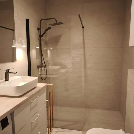 Cashmere Bridge - Na Lasztowni *